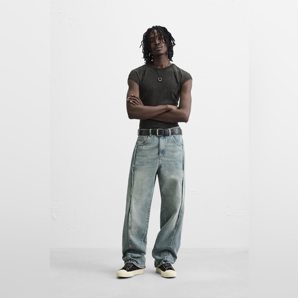 NWOT Zara Seamed Baggy Fit Jeans MENS 30